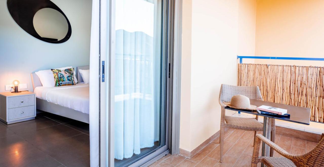 Almogim Suites Eilat Exterior foto
