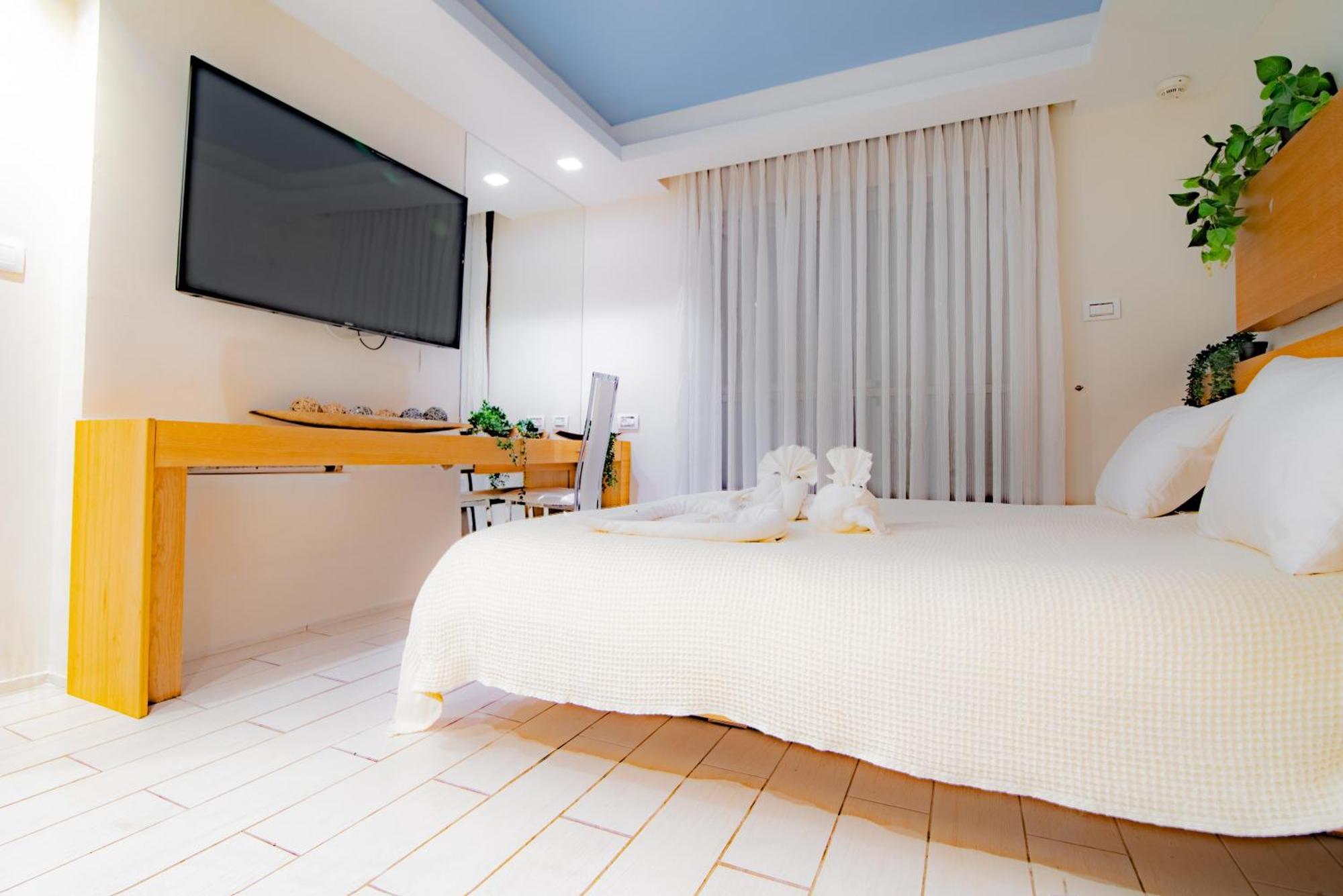 Almogim Suites Eilat Exterior foto